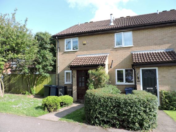 2 Bedroom End of Ter...